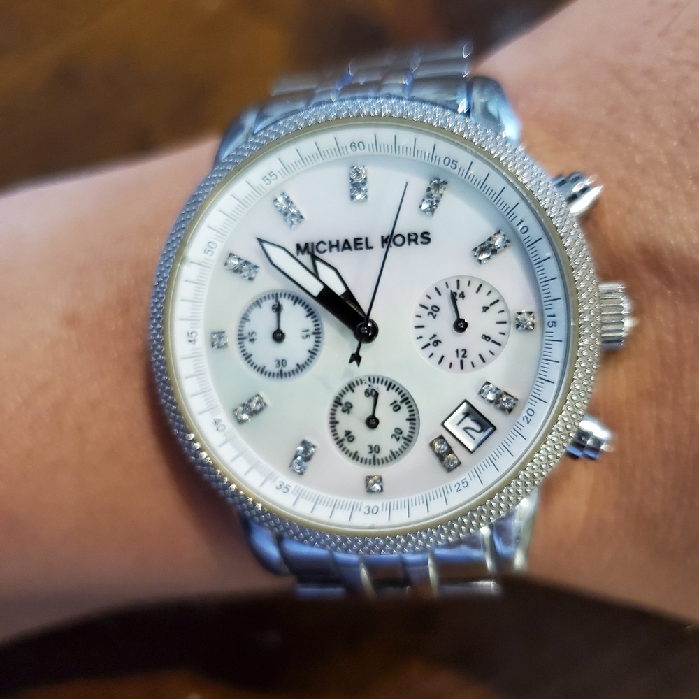 🎁 Michael Kors watch 🎁